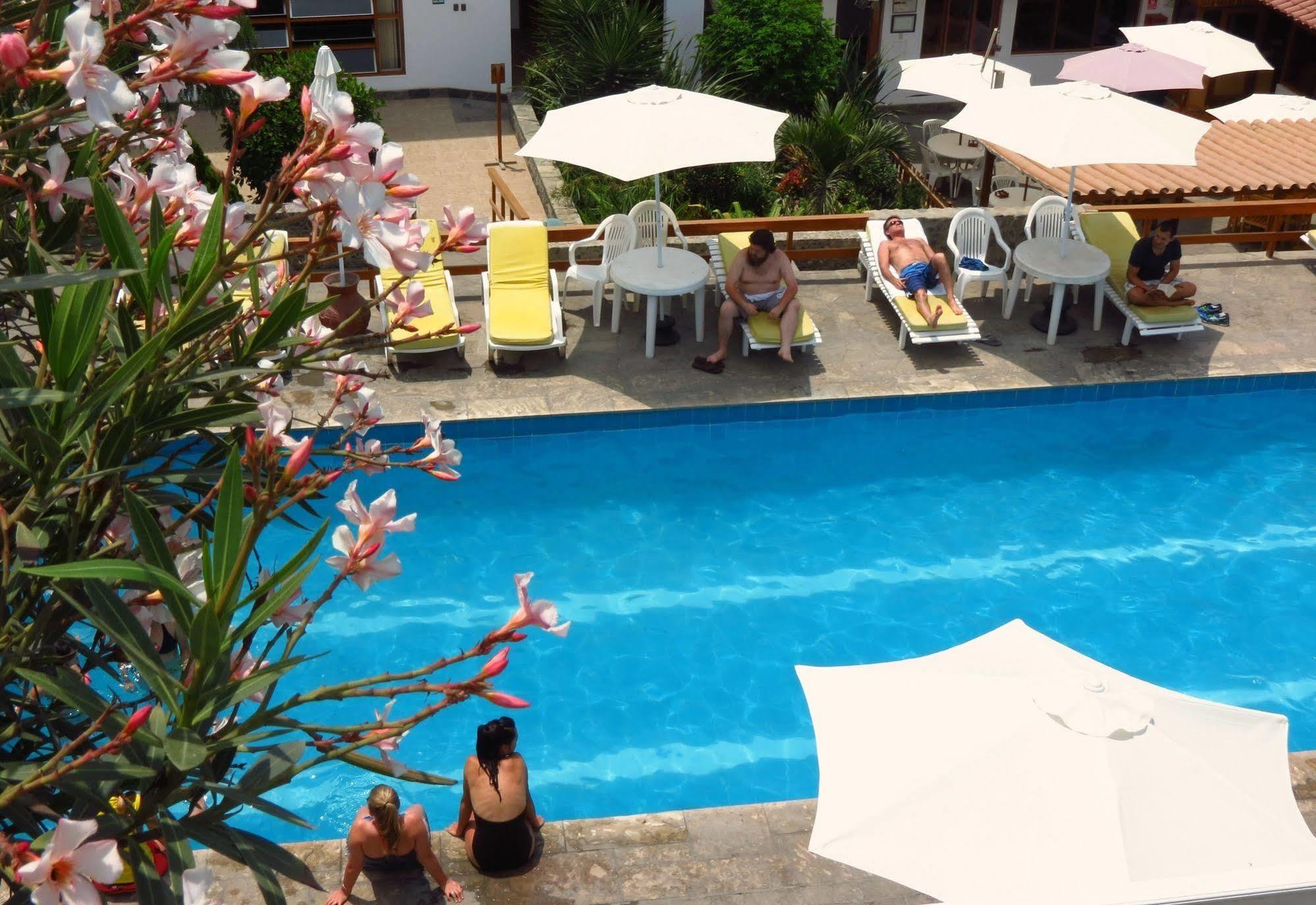 Hotel Bracamonte Huanchaco Kültér fotó